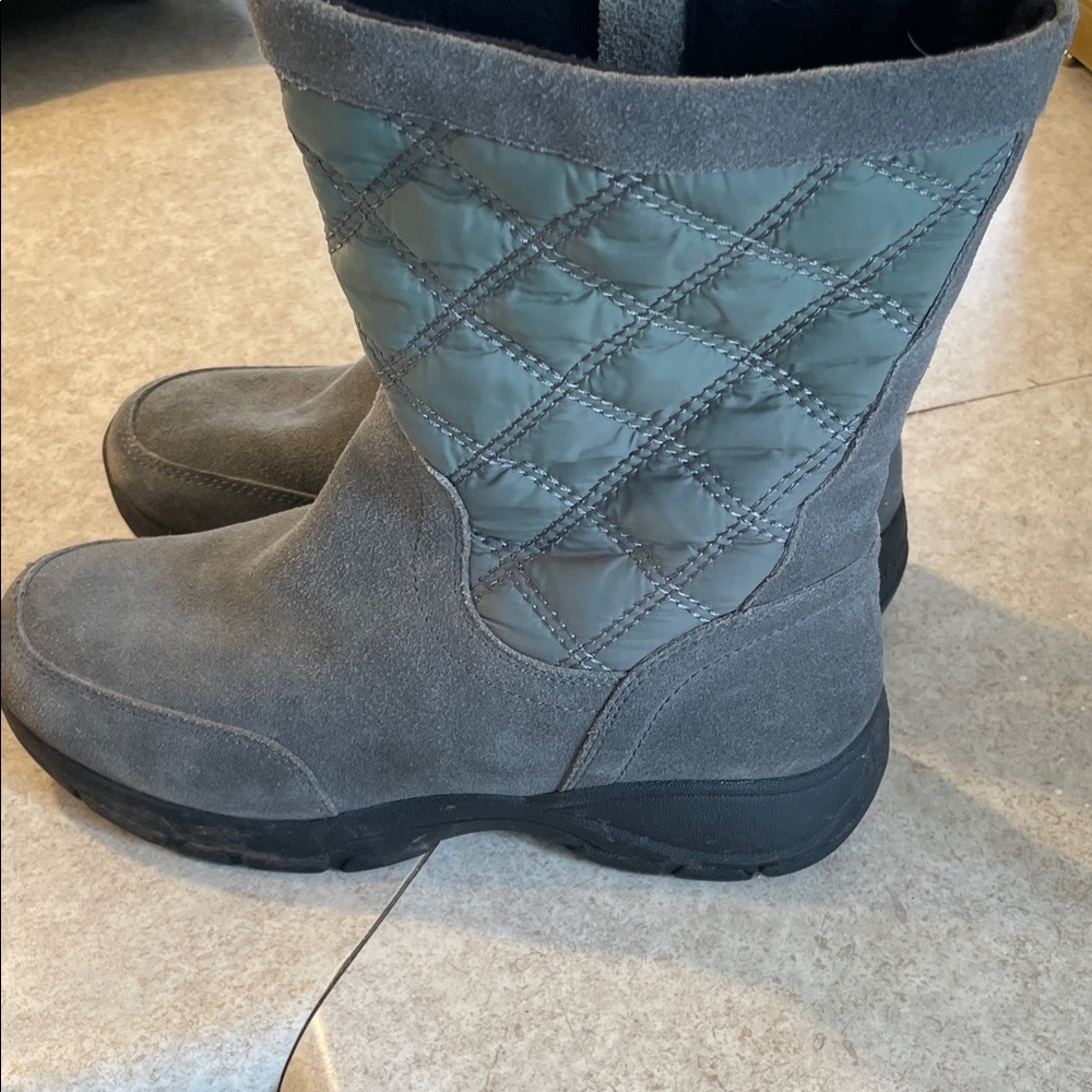 Lands' End Gray and Green Quilted Women's Boots
